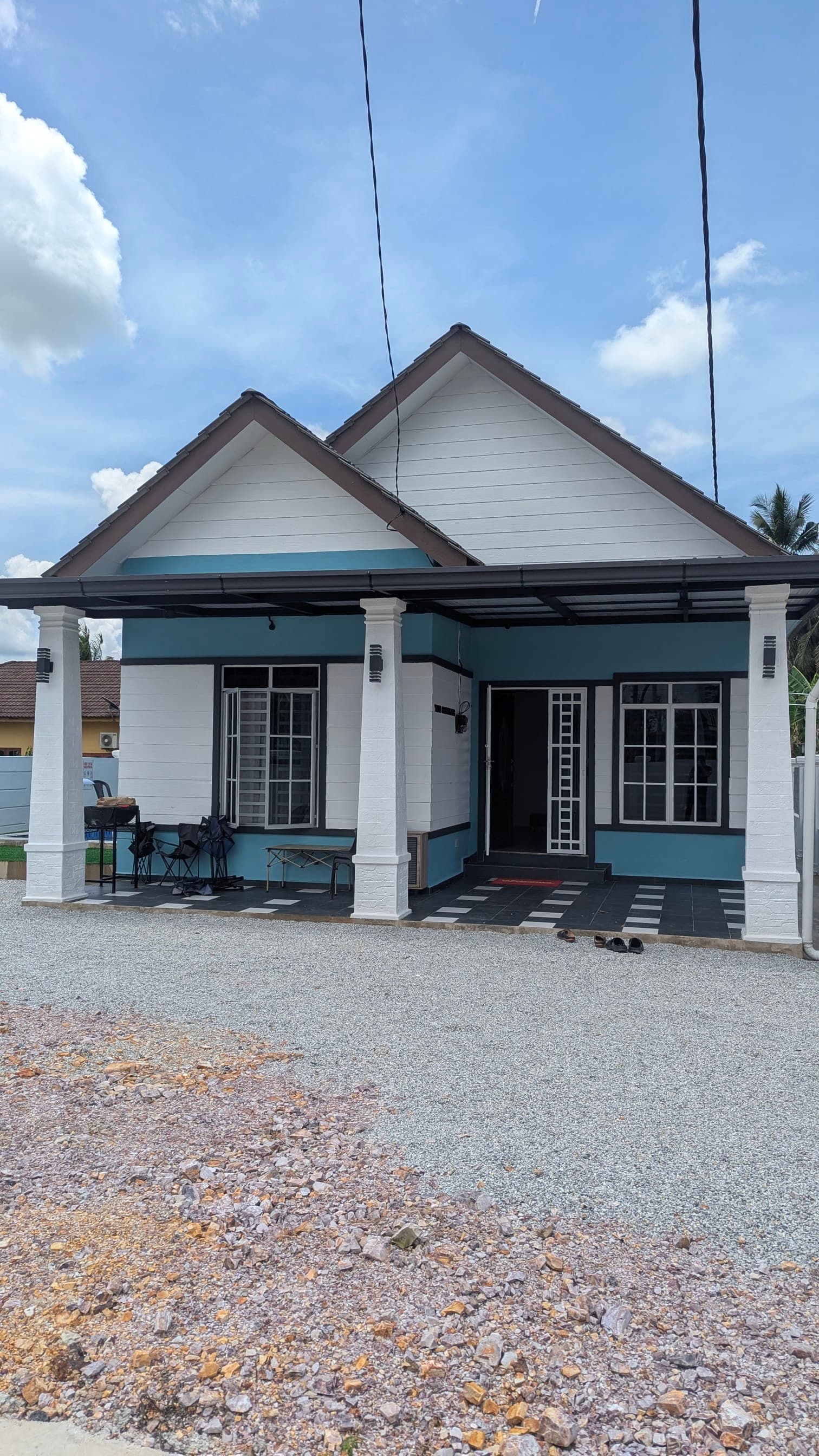 Tuah Suci Homestay Kedah - Homestay mewah dengan kolam renang dan pemandangan sawah padi di Pokok Sena